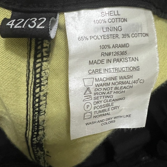 Mens NWOT Black Polyester/Cotton Riding Pants Size 42x32 - Picture 3 of 6